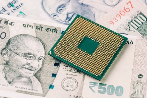 Vedanta and Foxconn Sign MOU for Semiconductor Manufacturing in India